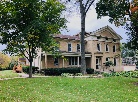 Stone Manor Counseling located in Batavia, Illinois